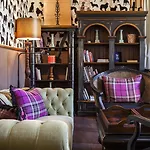 Amade Chateau 5*