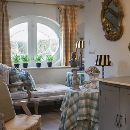 Amade Chateau Vrakúň