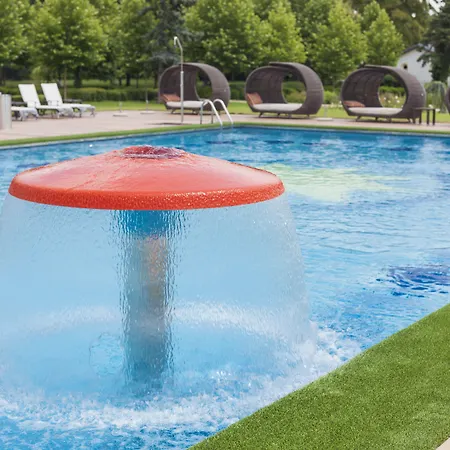 Amade Chateau Hotel Vrakúň