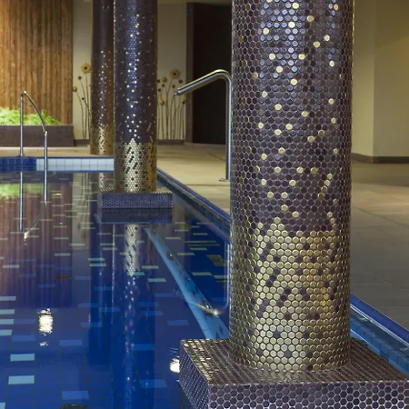 Amade Chateau 5*