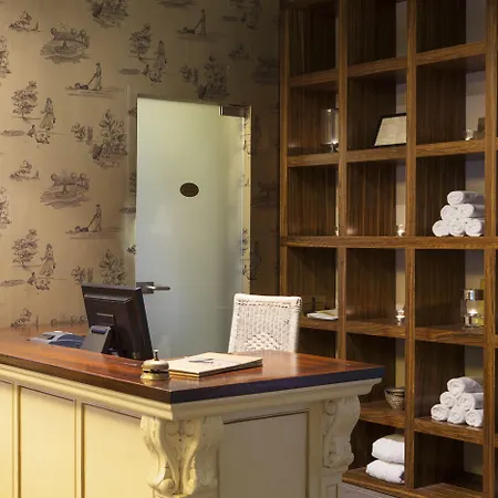 Amade Chateau 5*