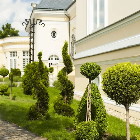Amade Chateau 5*