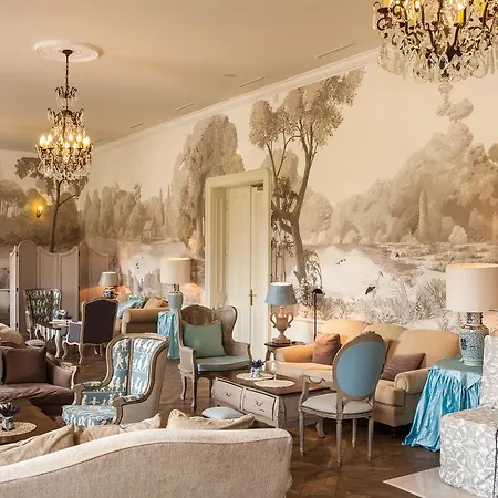 Hotell Amade Chateau Vrakúň